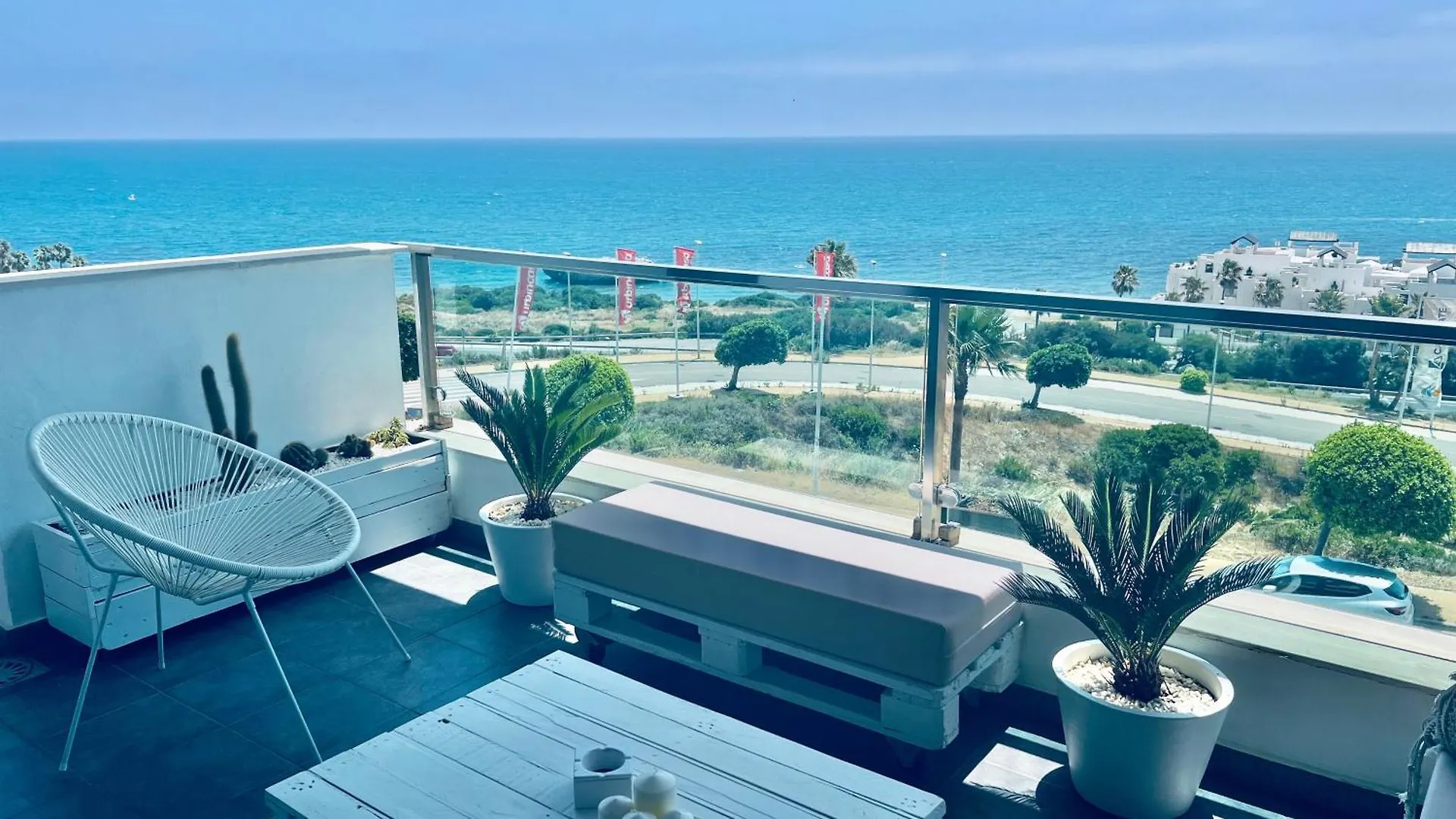 Panoramic Ocean Retreat Apartment Estepona